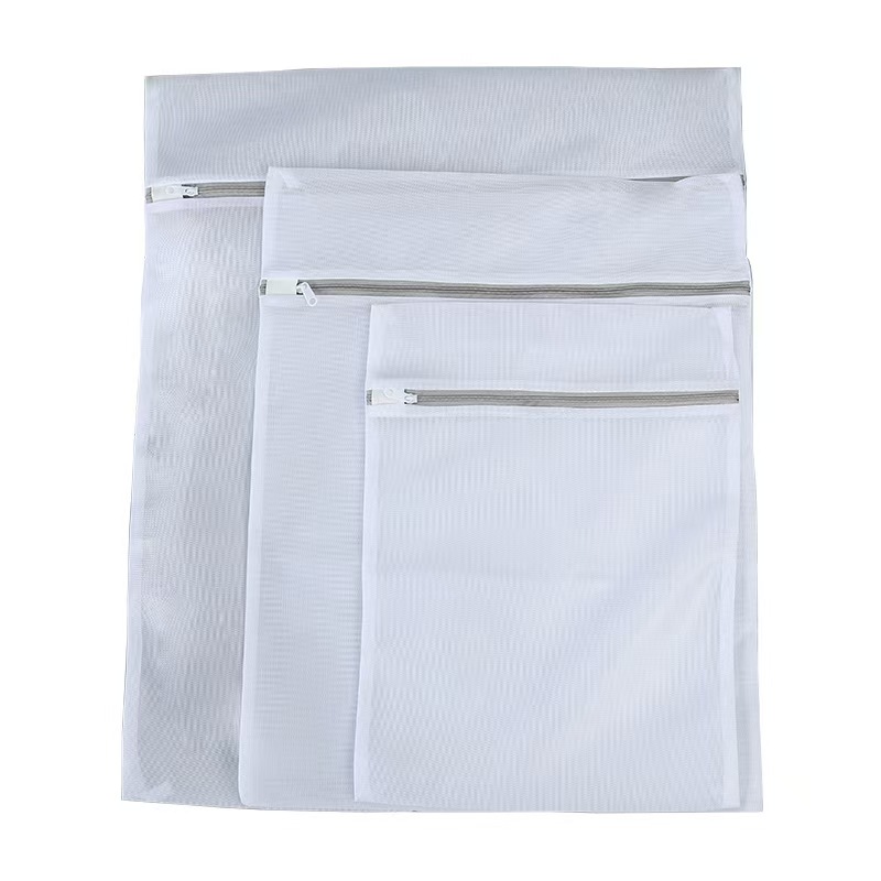 Quels sont les facteurs importants pour trouver un sac à linge en maille?